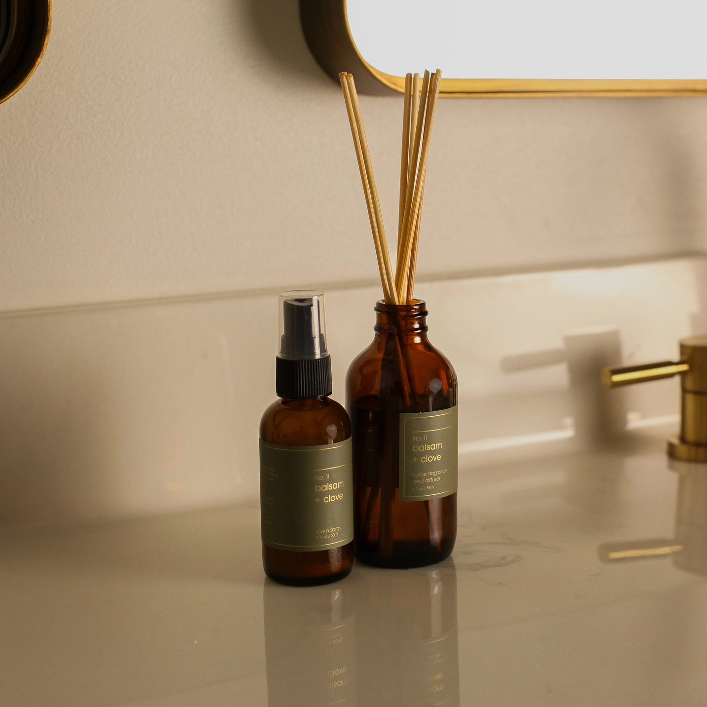 No. 11 Balsam + Clove Room Spray 2